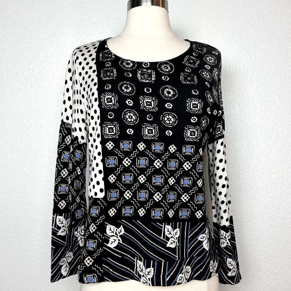 Vintage D.M.G. Sweater Women’s Size L Black White Sequin Bead Embellished Top